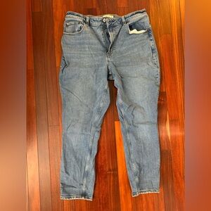 Abercrombie & Fitch The Skinny High Rise. Curve Love 32